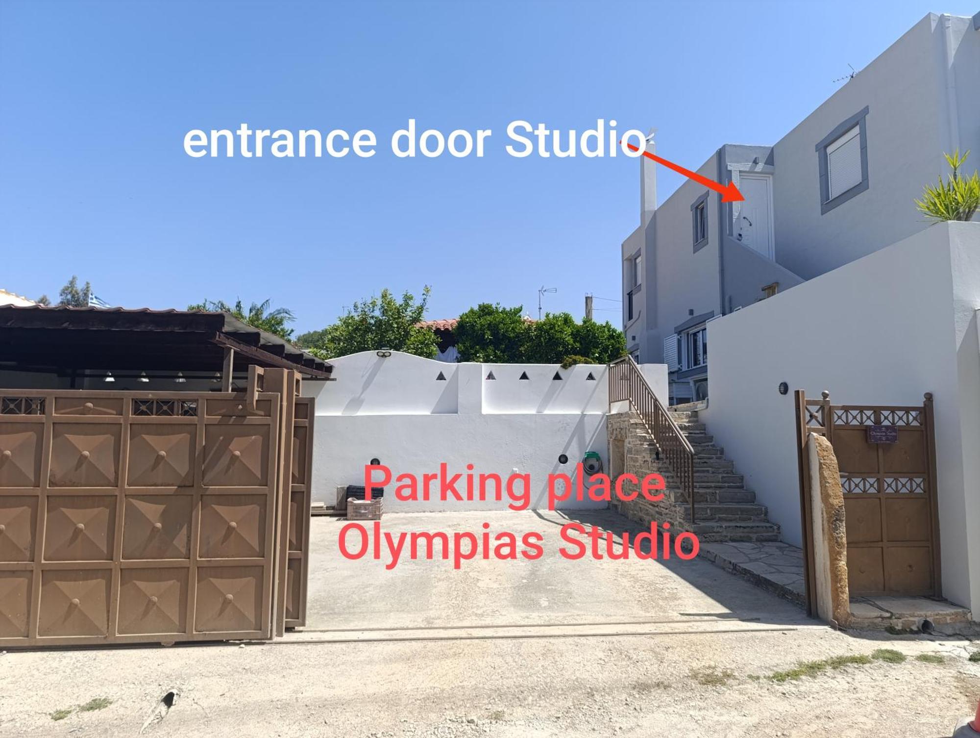 Olympias Studio "Pitsidia" Luaran gambar